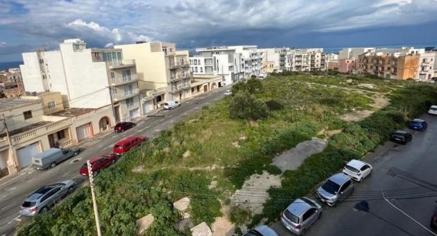 Read more about the article Il-ġrajja ta’ żewġ spazji